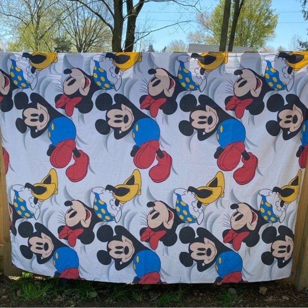 Vintage Wamsutta Big Mickey and Minnie Mouse Walt Disney Co Twin Flat Sheet